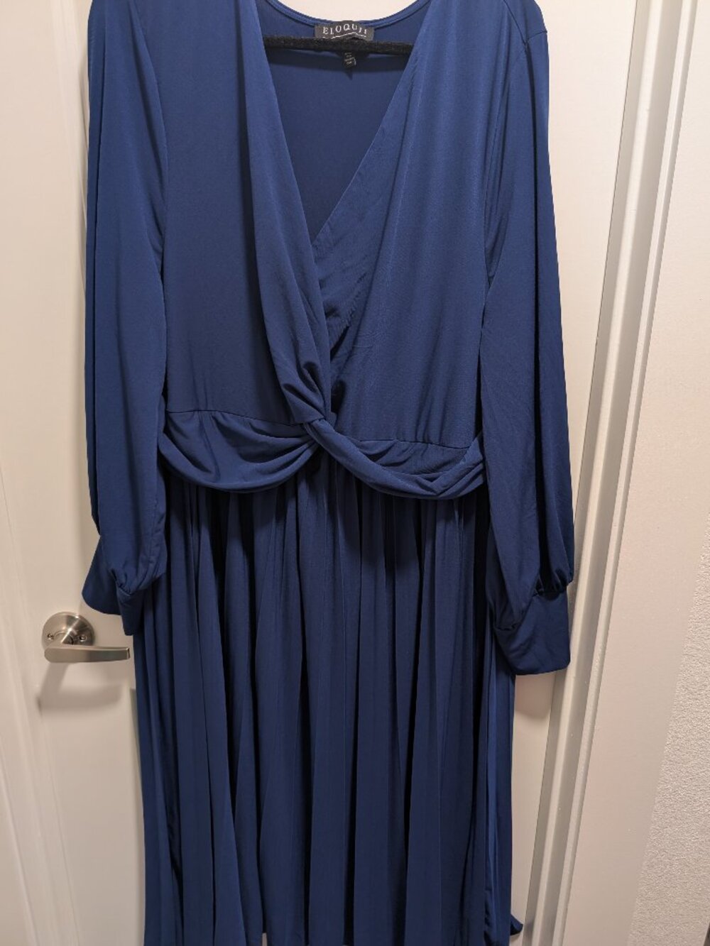 Eloquii Women's Blue Twist Front Long Sleeve Dress Size 24 Midi Pleat